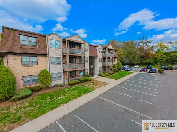 Fords, NJ 08863,404 Newport CT