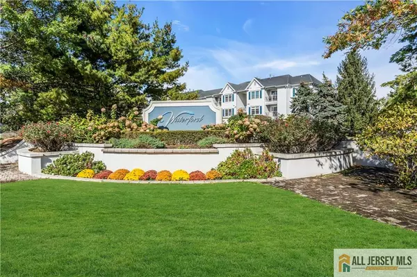 1237 Waterford DR #1237, Edison, NJ 08817