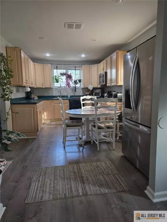 Monroe, NJ 08831,108 Belluscio ST