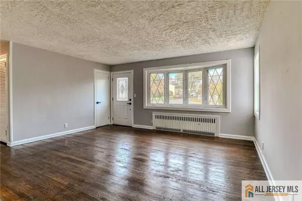 Piscataway, NJ 08854,385 Metlars LN