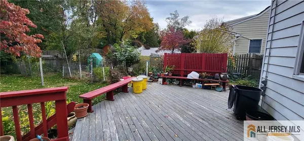 East Brunswick, NJ 08816,10 North DR