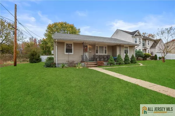 South River, NJ 08882,2 Marie ST