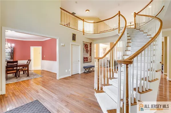 Marlboro, NJ 07746,35 Old Mill RD