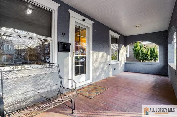 Highland Park, NJ 08904,37 N 7th AVE