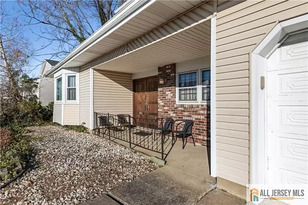 Sayreville, NJ 08872,2 Wilmot RD