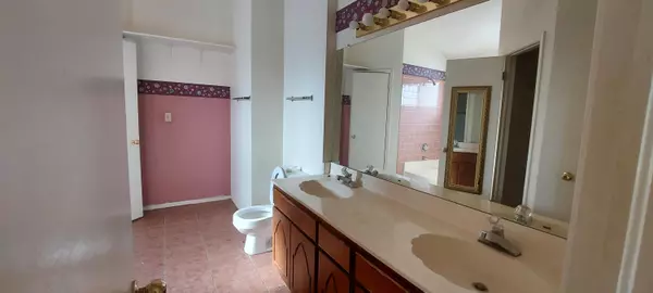 744 BLUFF CANYON Circle El Paso, TX 79912