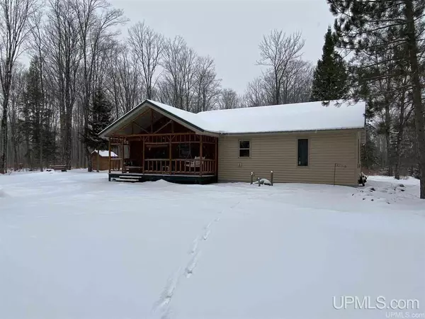 302 Barry Rd, Iron River, MI 49935