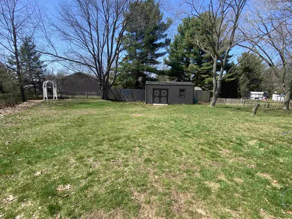 Buckley, MI 49620,323 Ponemah Trail