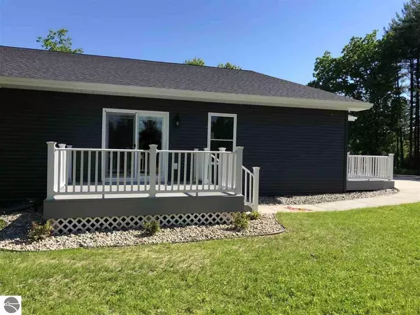 Farwell, MI 48622,00 Sockeye Drive