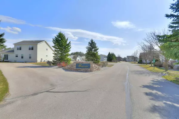 Traverse City, MI 49684,2799 Garnet Court