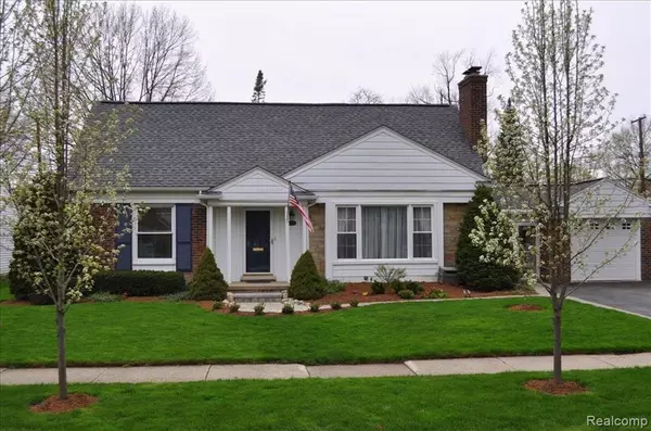 Franklin, MI 48025 4219,32351 Arlington Drive