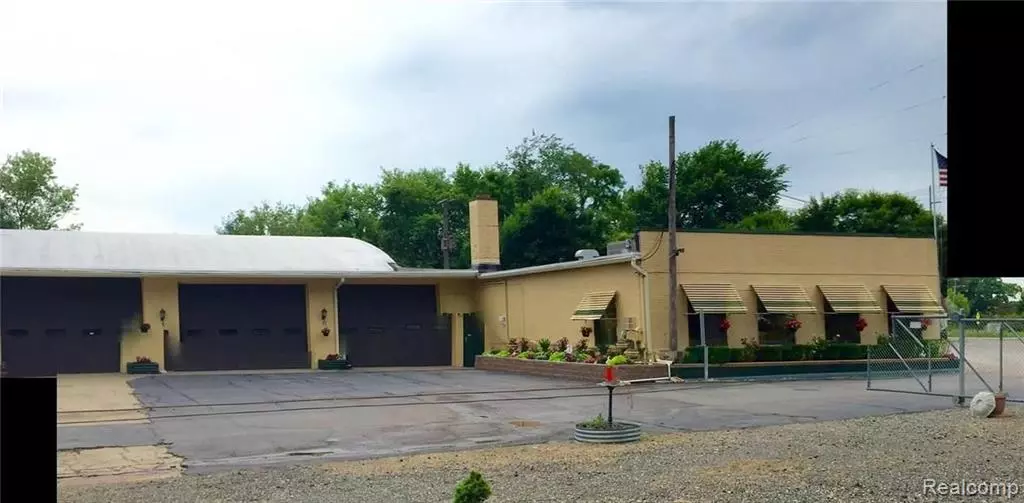 56495 Grand River Avenue, Lyons, MI 48165