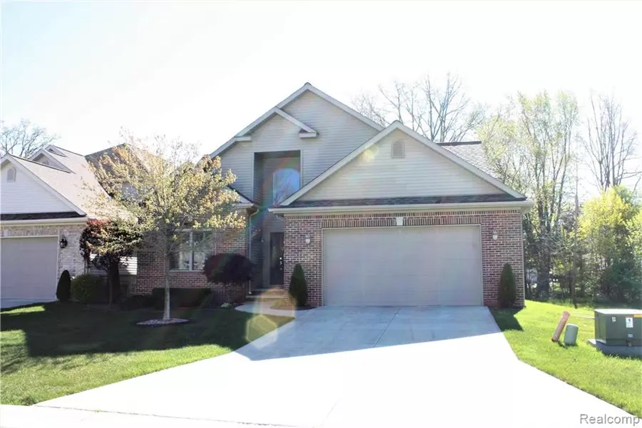 3102 ABERDEEN, Port Huron, MI 48060 2334