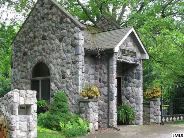 Jackson, MI 49201,Unit 50 SANCTUARY DR