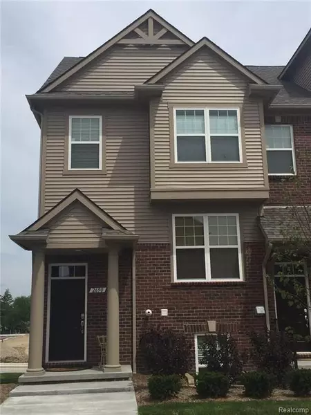 2837 Hartwick Drive, Rochester Hills, MI 48307