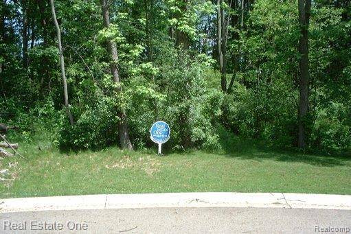 1965 Laflamme Court, White Lake, MI 48386 1873