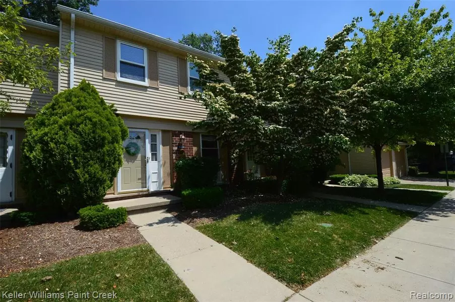 5824 NORTHFIELD Parkway, Troy, MI 48098 5124