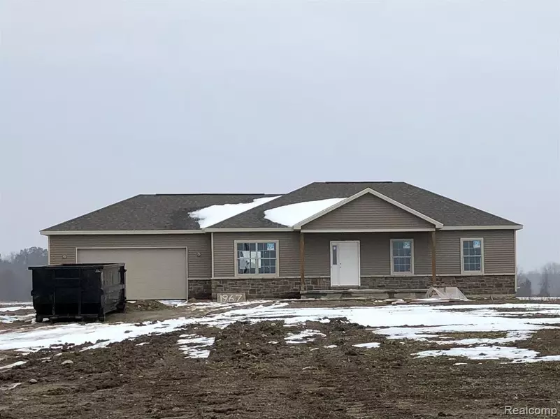 1967 WINSLOW RD, Attica, MI 48412-9614