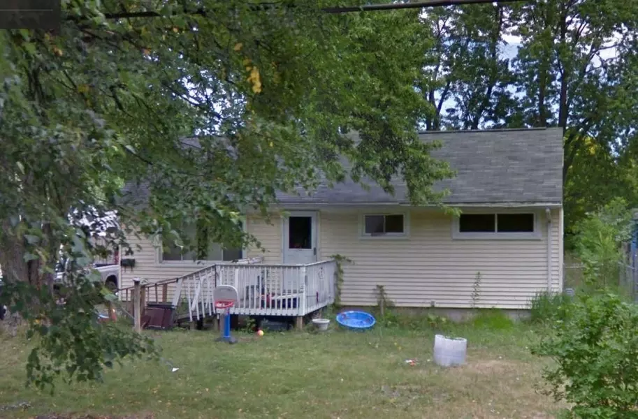 2030 PLEASANT VIEW Avenue, Lansing, MI 48910 0348