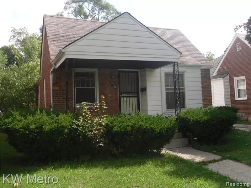 8506 WESTWOOD Street, Detroit, MI 48228 3045