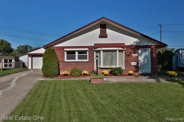 Riverview, MI 48193 7447,18208 WENDY