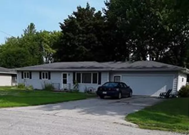 14824 Boswell Drive, Hemlock, MI 48626