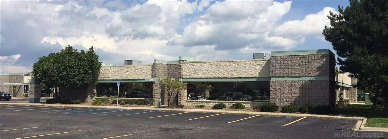 42512 Hayes Road, Clinton Township, MI 48038