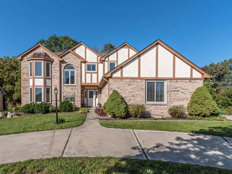 1004 Bembridge, Rochester Hills, MI 48307