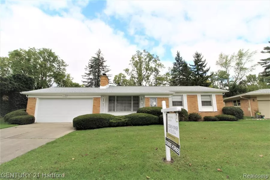 32354 VALLEY VIEW Circle, Farmington, MI 48336 3136