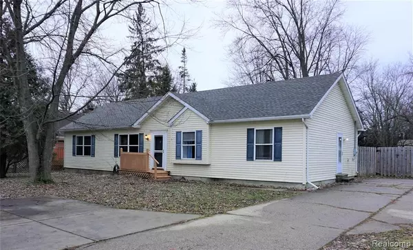 Troy, MI 48098 4719,4345 LIVERNOIS Road