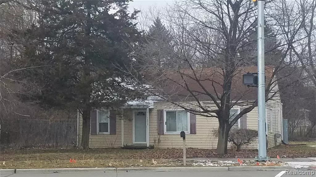 1273 UNIVERSITY Drive, Pontiac, MI 48342 1970