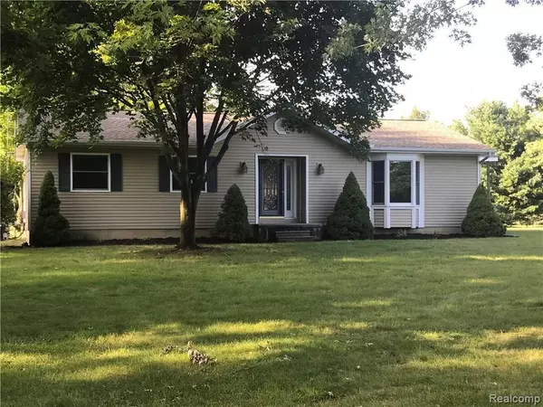 3960 W COON LAKE Road, Howell, MI 48843 8971