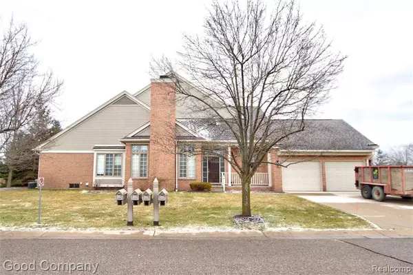 Troy, MI 48098 3014,111 CHARLESTON Drive