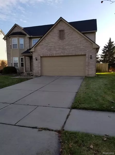 1938 CRIMSON, Troy, MI 48083 5544