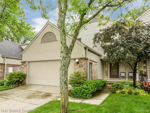 Birmingham, MI 48009 1770,1004 ANN Street