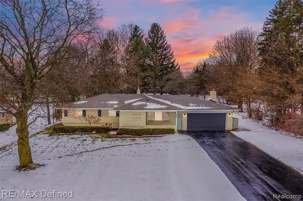 Rochester Hills, MI 48309 2150,366 WIMPOLE Drive