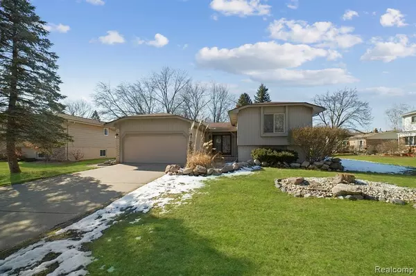 Troy, MI 48083 5304,3655 Carmel Drive