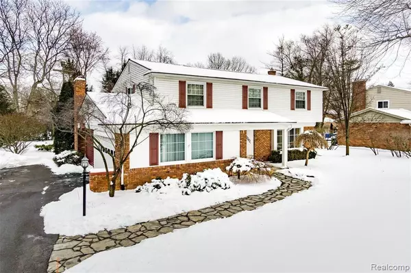 Beverly Hills, MI 48025 5103,31242 SUNSET Drive