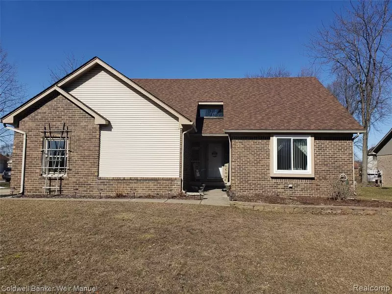 26523 BIRCHCREST Drive, Chesterfield, MI 48051 3019