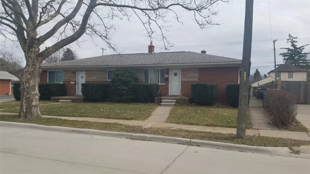 1531 Electric Avenue, Lincoln Park, MI 48146