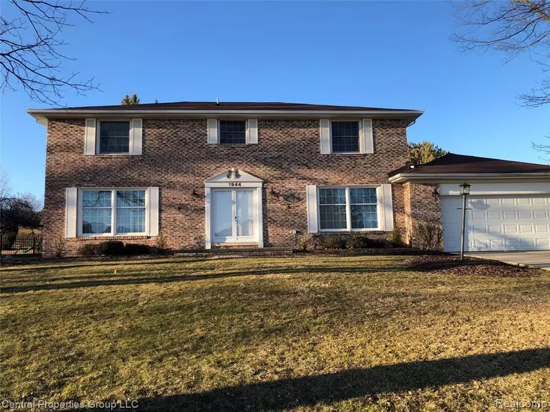 1944 KILBURN Road, Rochester Hills, MI 48306 3038