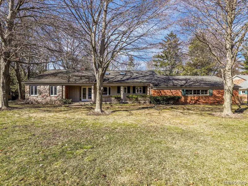 4160 SANDY Lane, Bloomfield Hills, MI 48301 1645