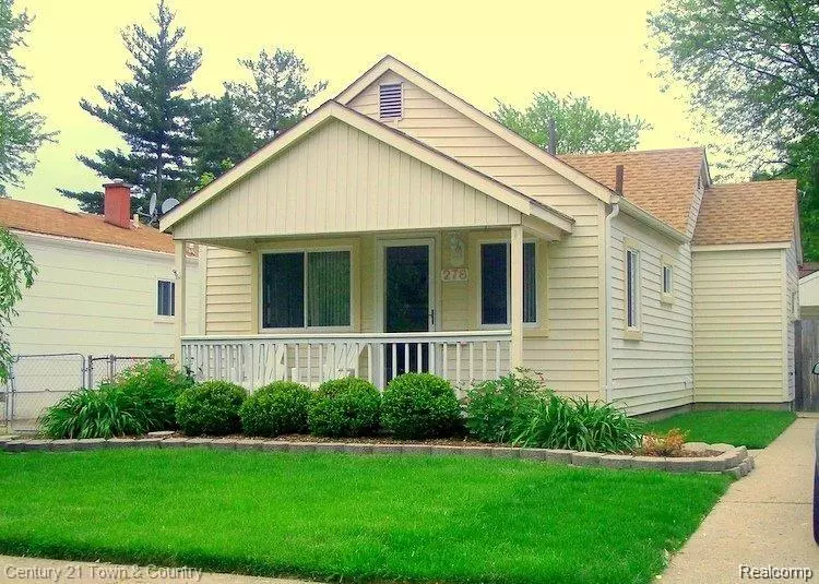 278 TECUMSEH Street, Clawson, MI 48017 2057