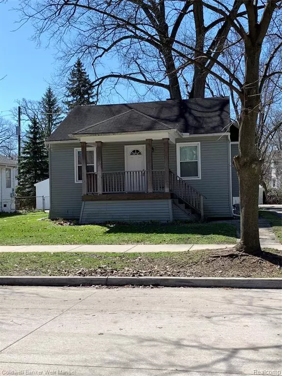 Pleasant Ridge, MI 48167 5801,44 Maywood Avenue