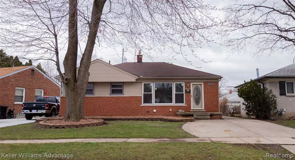 10000 FOX Avenue, Allen Park, MI 48101 1393