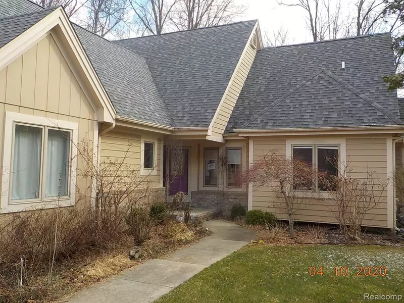 5557 NORTHCREST, Clarkston, MI 48346 2799