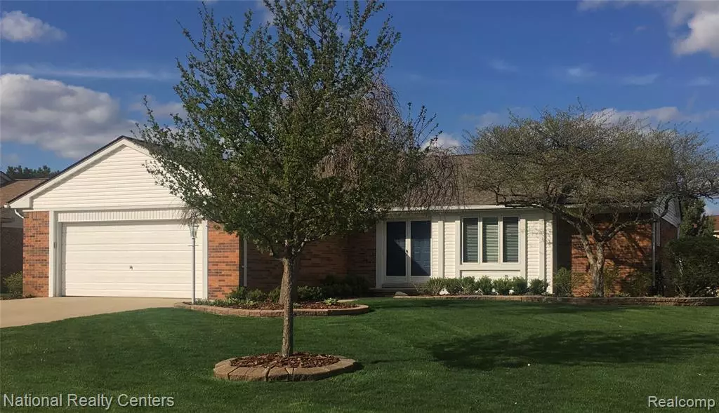 460 COLDIRON Drive, Rochester Hills, MI 48307 3814