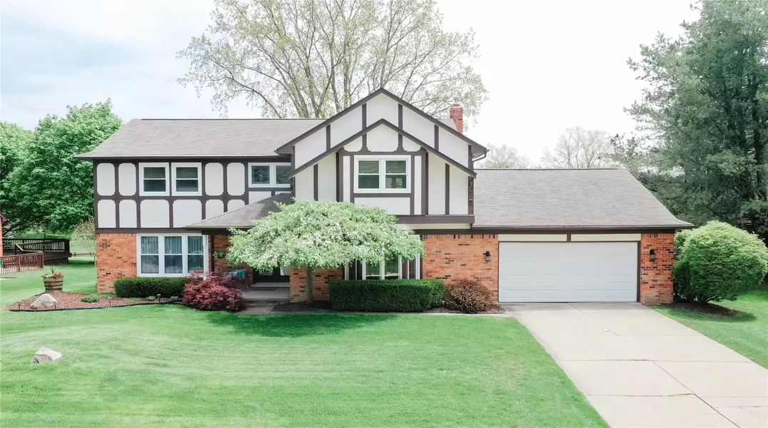 2445 KIMBERLY FAIR Street, Rochester Hills, MI 48309 2061