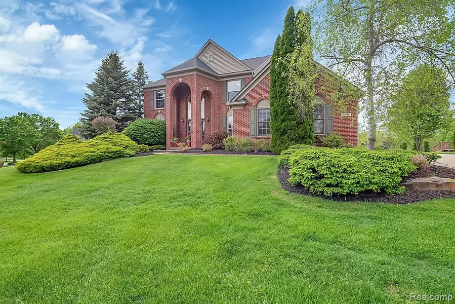 4090 HOLLY Lane, Rochester, MI 48306 4761