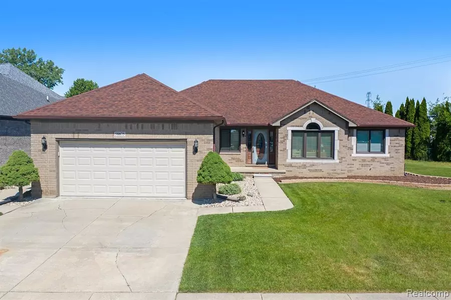 58875 Village Pointe, Washington, MI 48094 3539